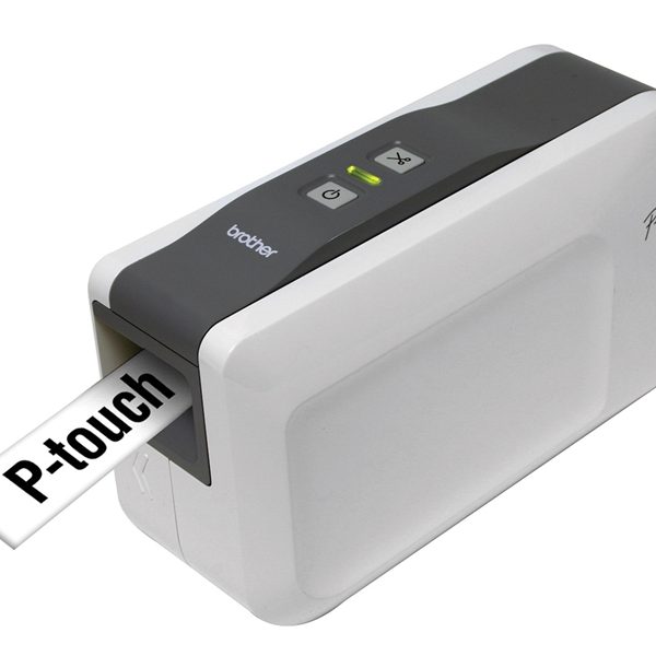 מדפסת מדבקות מקצועית עם חיתון אוטומטי Brother PT-2430PC