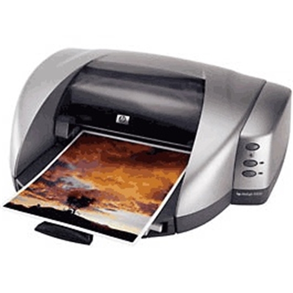 מדפסת הזרקת דיו HP Deskjet 5550